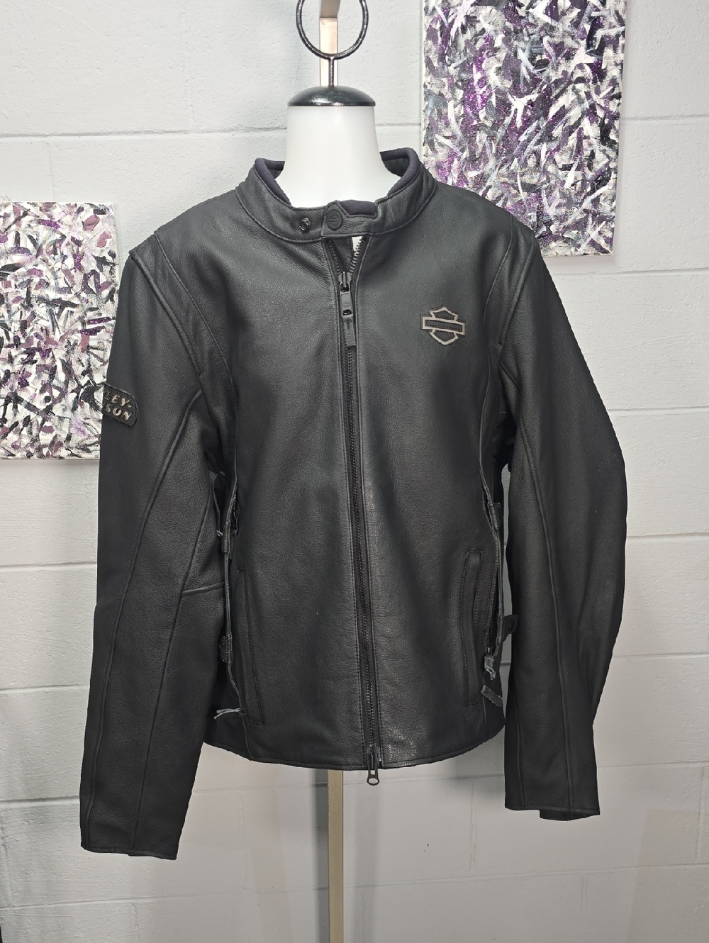 Harley-Davidson Black Leather Biker Jacket with Subtle Logo